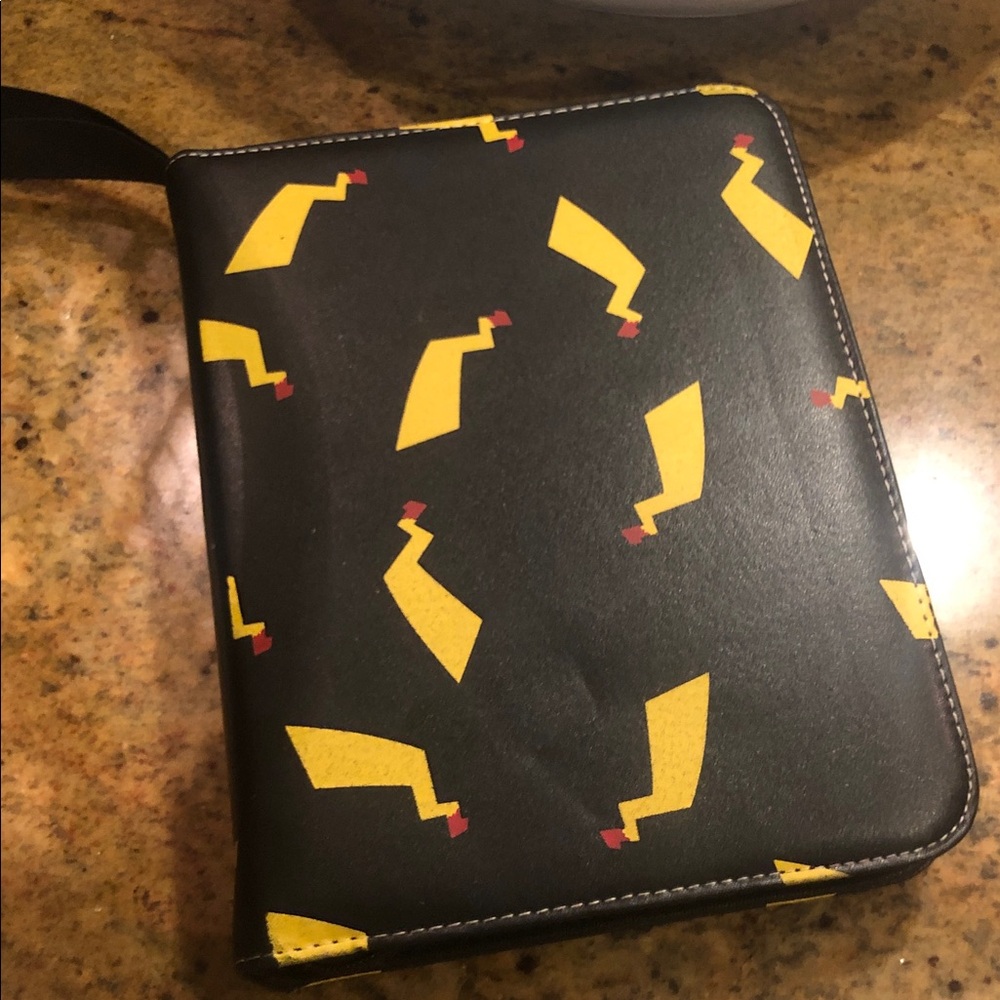 Pokemon Black and Yellow Trading Card Holder and a bundle with the 3ds